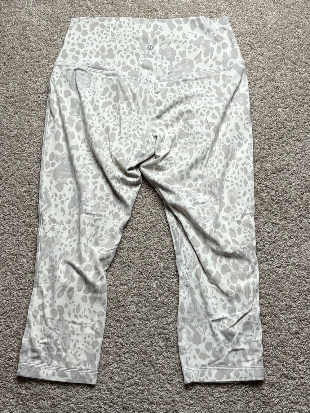 Lululemon Align High-Rise Crop 21" - Picture 2 of 5